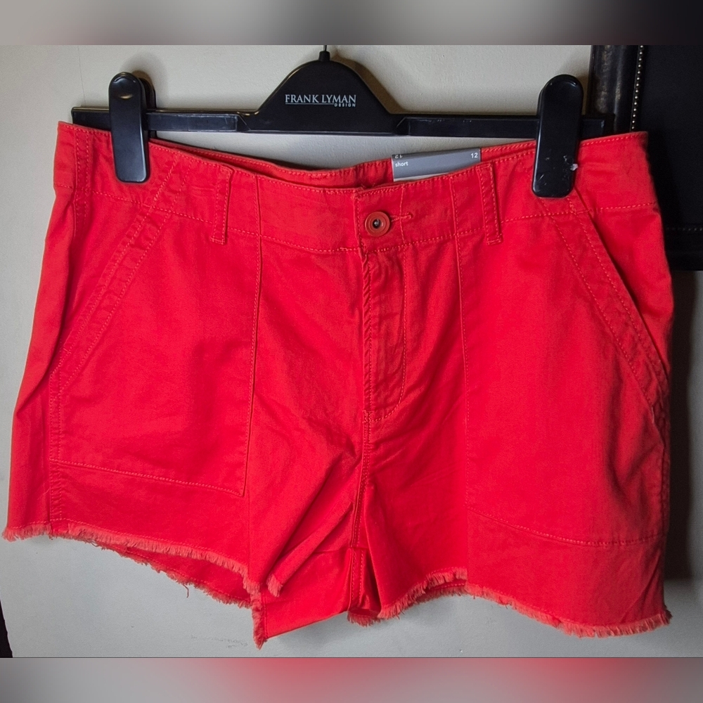 Frank Lyman Design Women's Red Shorts